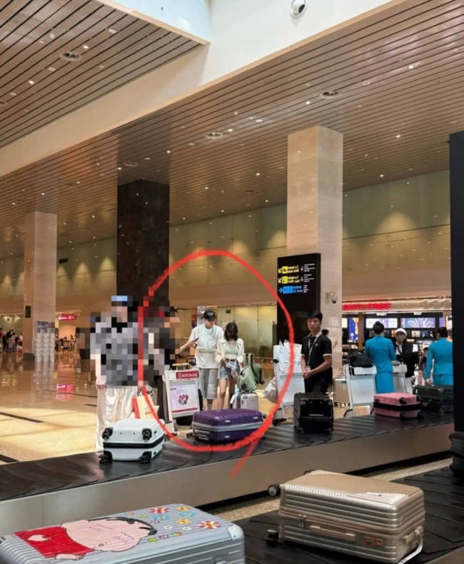 金裕贞金度勋双方否认恋情：杀青之后的团队旅行